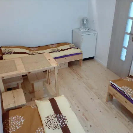 Noclegi Gadno Camping *