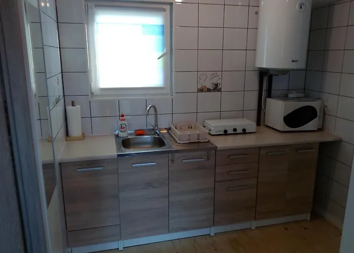 Noclegi Gadno Camping *