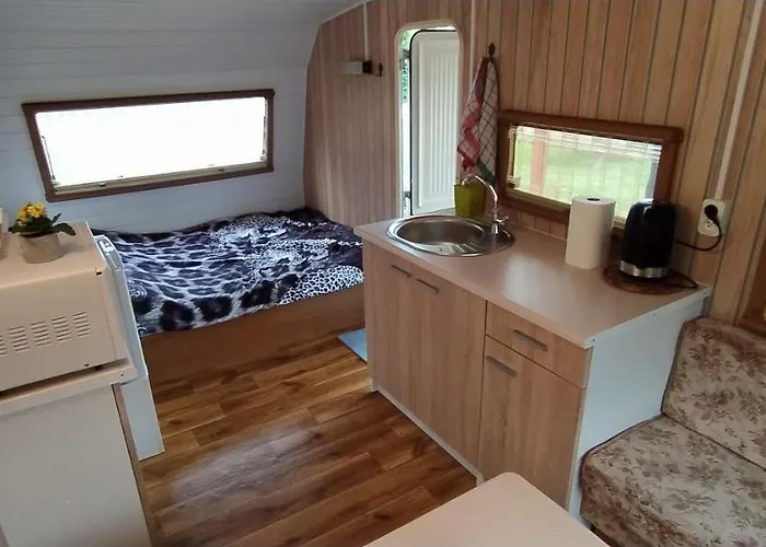 Noclegi Gadno مكان تخييم Gadno